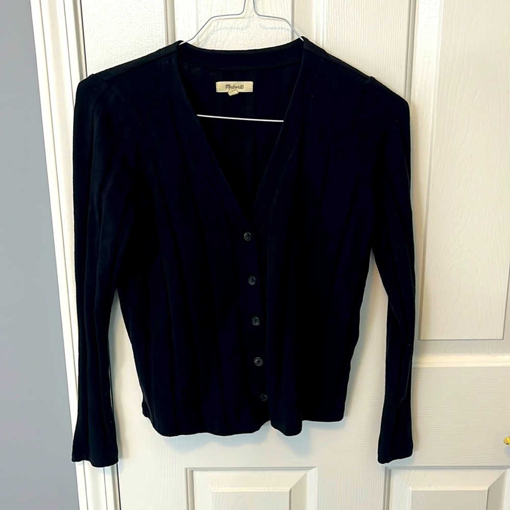 Black xs Madewell v-neck 5-button cardigan